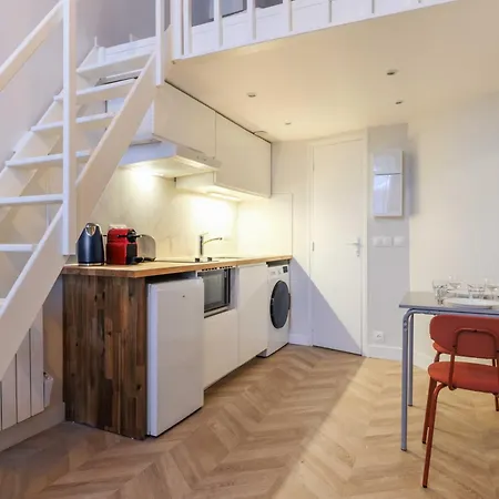 Charming Appt 8rd De Apartment *